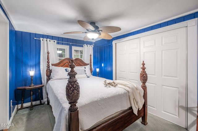 204 Hill Street, Gatlinburg, TN 37738