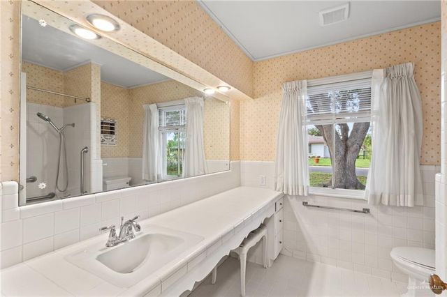 240 Austin Boulevard, Edinburg, TX 78539