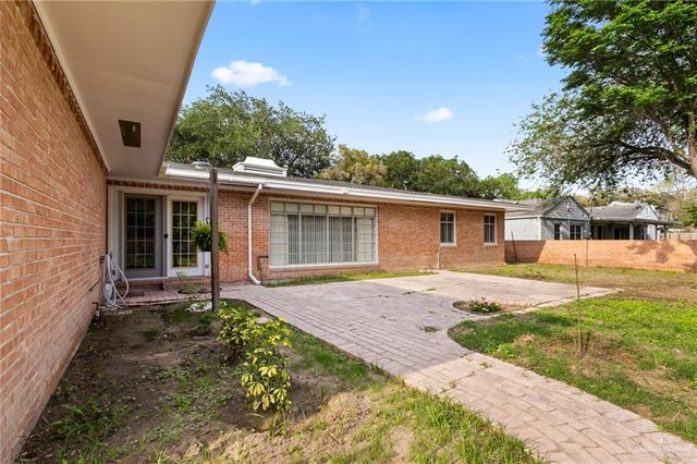 240 Austin Boulevard, Edinburg, TX 78539