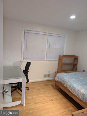 3907 PROSPERITY AVE, Fairfax, VA 22031