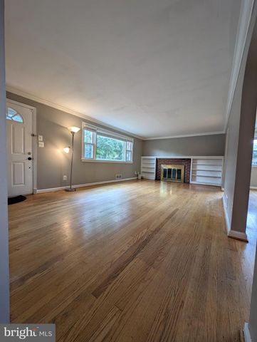 3907 PROSPERITY AVE, Fairfax, VA 22031