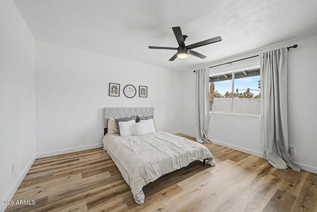 807 W NARANJA Avenue, Mesa, AZ 85210