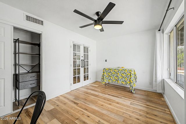 807 W NARANJA Avenue, Mesa, AZ 85210