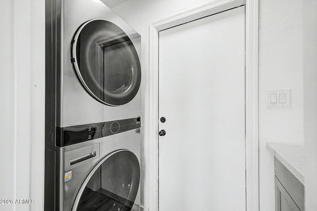 807 W NARANJA Avenue, Mesa, AZ 85210