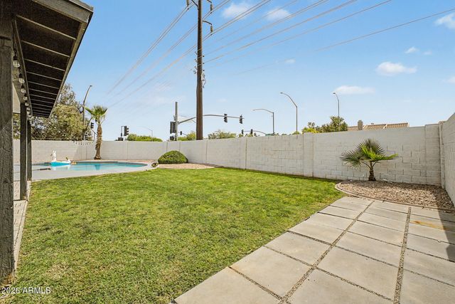 807 W NARANJA Avenue, Mesa, AZ 85210