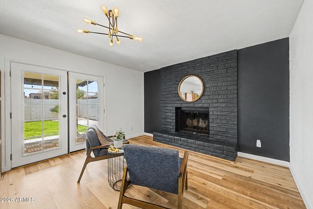 807 W NARANJA Avenue, Mesa, AZ 85210