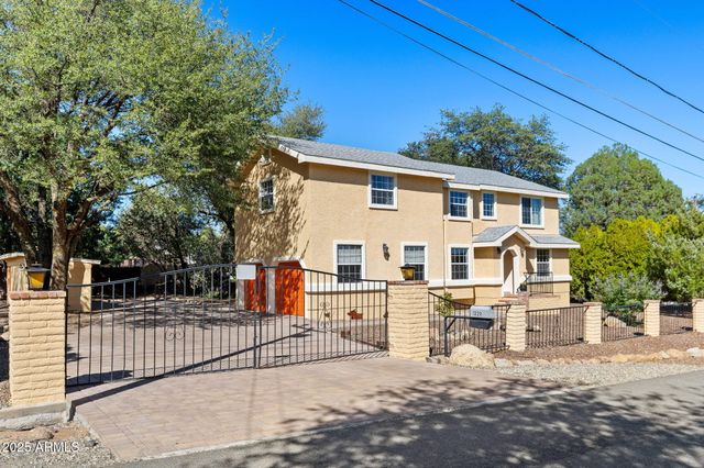 1220 LINDA VISTA Lane, Prescott, AZ 86305