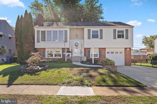 2127 ELDER DR, Wilmington, DE 19808