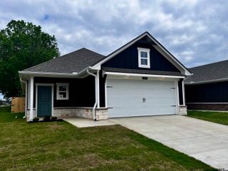 609 Park Central, Chandler, TX 75758