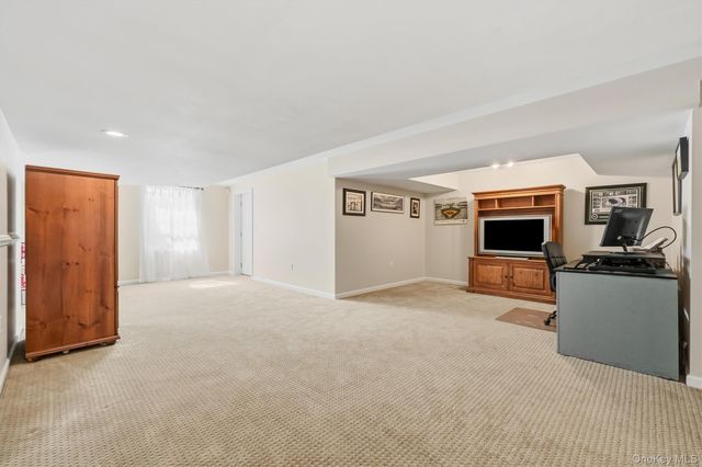 54 Ridgemont Drive, Hopewell Junction, NY 12533