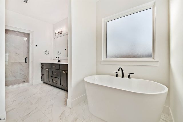 2 Drayton Circle, Bella Vista, AR 72715