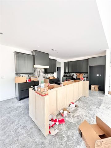 2 Drayton Circle, Bella Vista, AR 72715