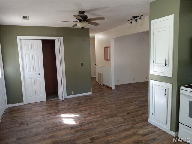 339 W Castor Street, Dexter, MO 63841