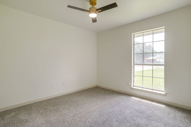 102 Meadow Ridge Drive, Venus, TX 76084