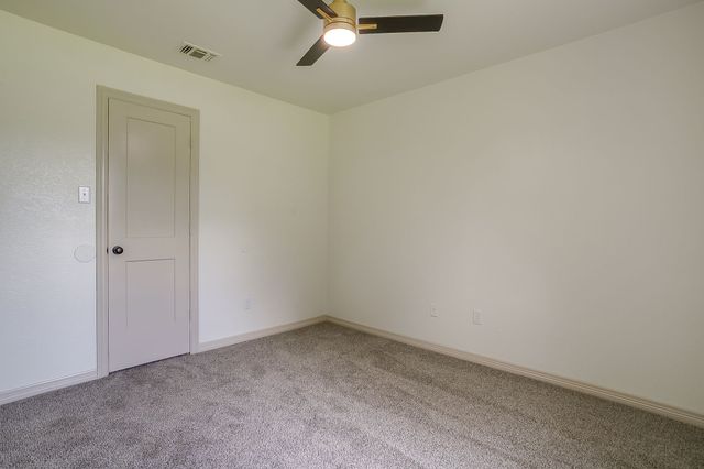 102 Meadow Ridge Drive, Venus, TX 76084