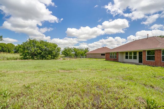 102 Meadow Ridge Drive, Venus, TX 76084