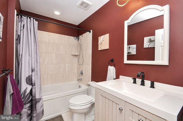 3120 BEDLINGTON PL, Southampton, PA 18966