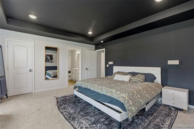 2401 Salt Springs Drive, Saline, MI 48176