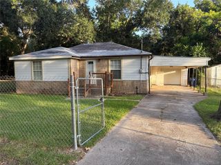 5717 Eunice Street, Texas City, TX 77591