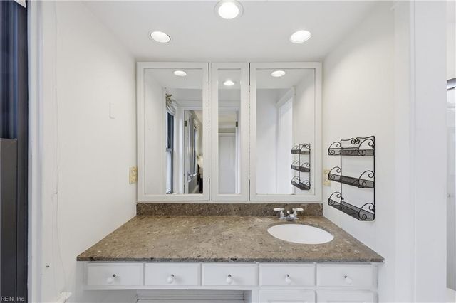 1419 Armistead Bridge RD, Norfolk, VA 23507