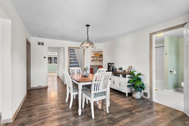 115 S WASHINGTON STREET, De Pere, WI 54115