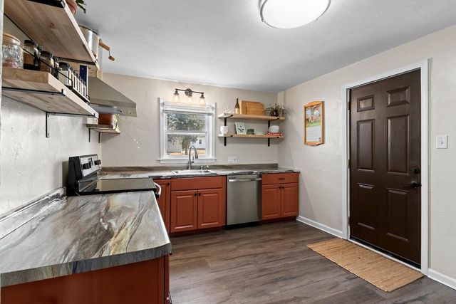 115 S WASHINGTON STREET, De Pere, WI 54115