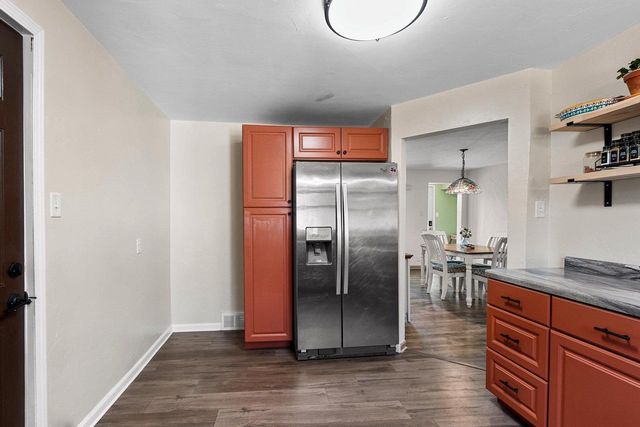 115 S WASHINGTON STREET, De Pere, WI 54115