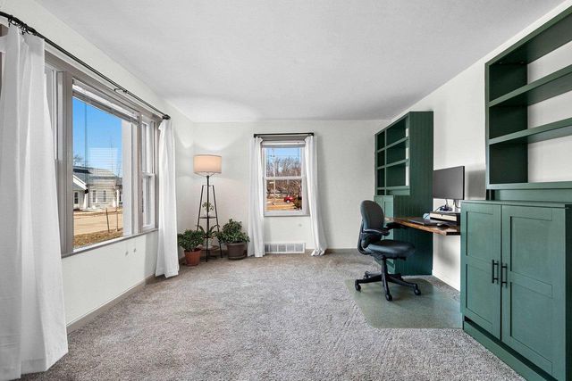 115 S WASHINGTON STREET, De Pere, WI 54115