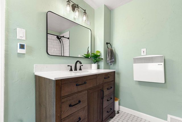 115 S WASHINGTON STREET, De Pere, WI 54115