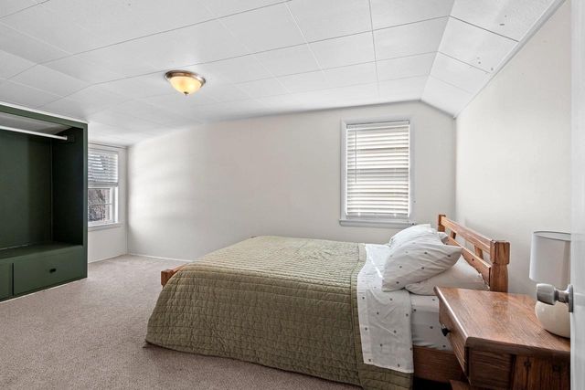 115 S WASHINGTON STREET, De Pere, WI 54115