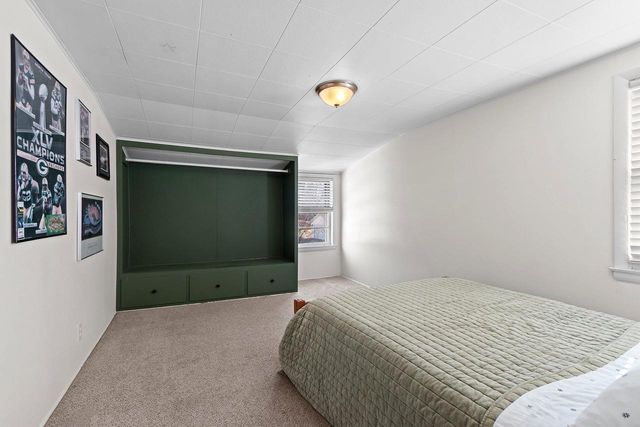 115 S WASHINGTON STREET, De Pere, WI 54115