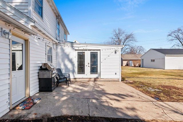 115 S WASHINGTON STREET, De Pere, WI 54115