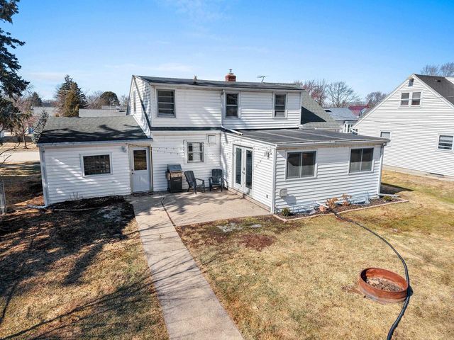 115 S WASHINGTON STREET, De Pere, WI 54115