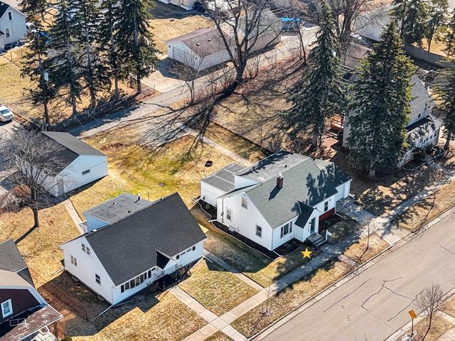 115 S WASHINGTON STREET, De Pere, WI 54115