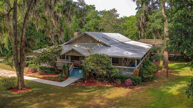 411 Woodbluff Ter, St Augustine, FL 32086