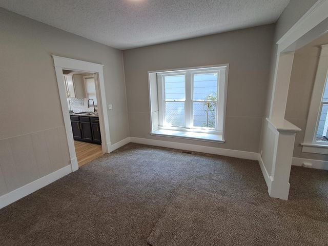 2260 N Woodland, Wichita, KS 67204