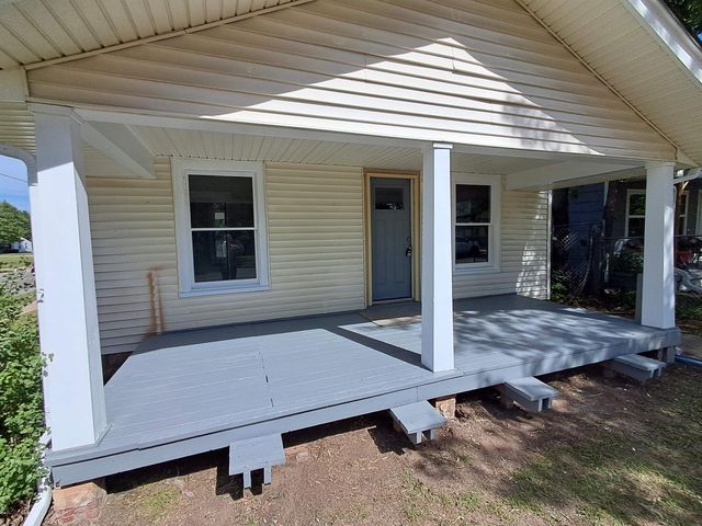 2260 N Woodland, Wichita, KS 67204