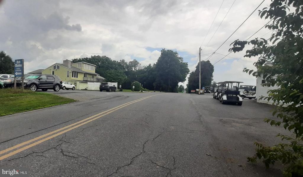 773 MAIDENCREEK RD, Fleetwood, PA 19522