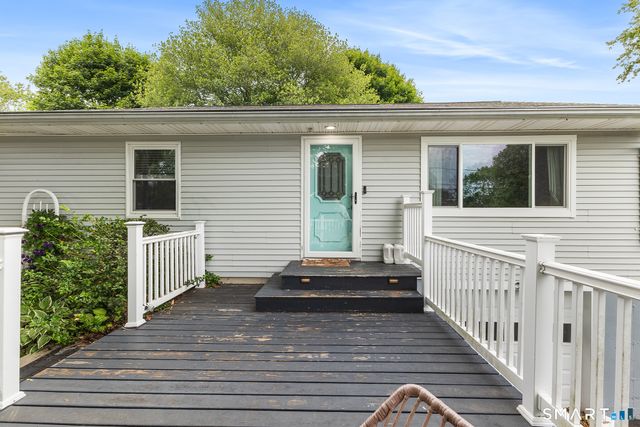70 Vivian Street, Waterford, CT 06385