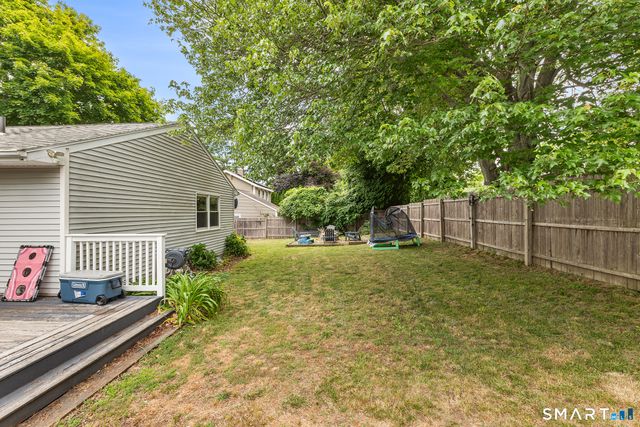 70 Vivian Street, Waterford, CT 06385