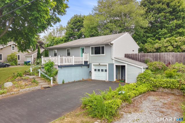 70 Vivian Street, Waterford, CT 06385