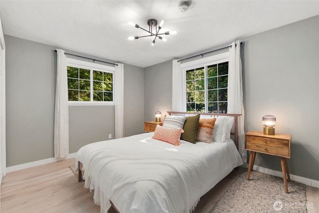 11107 Tahoma Drive, Anderson Island, WA 98303