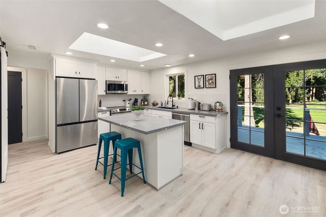 11107 Tahoma Drive, Anderson Island, WA 98303
