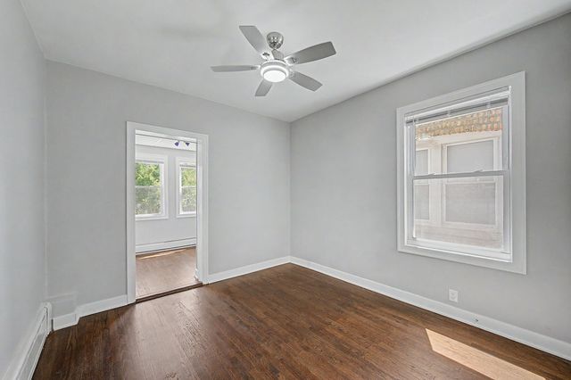 4945 W Addison Street, Chicago, IL 60641