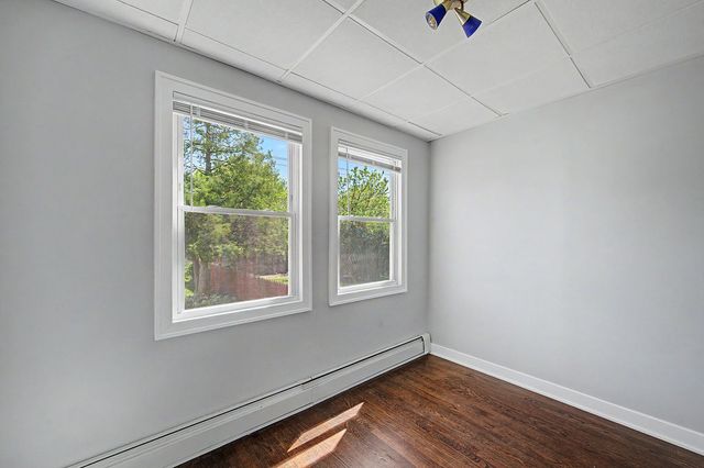 4945 W Addison Street, Chicago, IL 60641