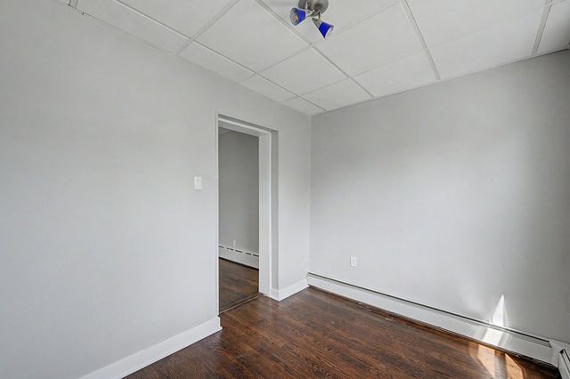 4945 W Addison Street, Chicago, IL 60641