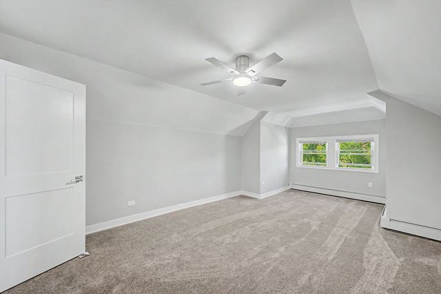 4945 W Addison Street, Chicago, IL 60641