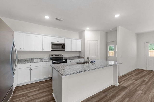 1016 Star Skye Drive, Brookshire, TX 77423