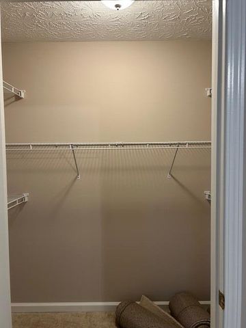 3096 Roundway Down Lane, Lexington, KY 40509