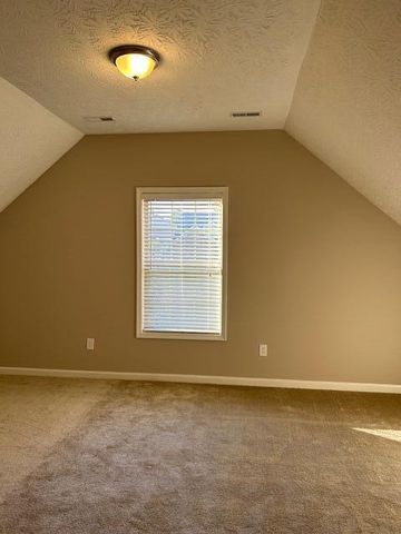 3096 Roundway Down Lane, Lexington, KY 40509